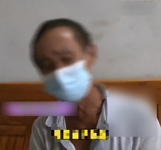 Nữ streamer bị tố dùng chiêu 18 dụ dỗ cụ ông