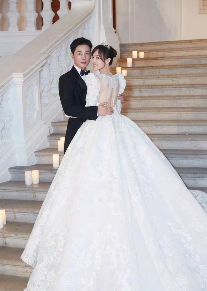 Chấn động Cbiz: Đường Yên - La Tấn đã