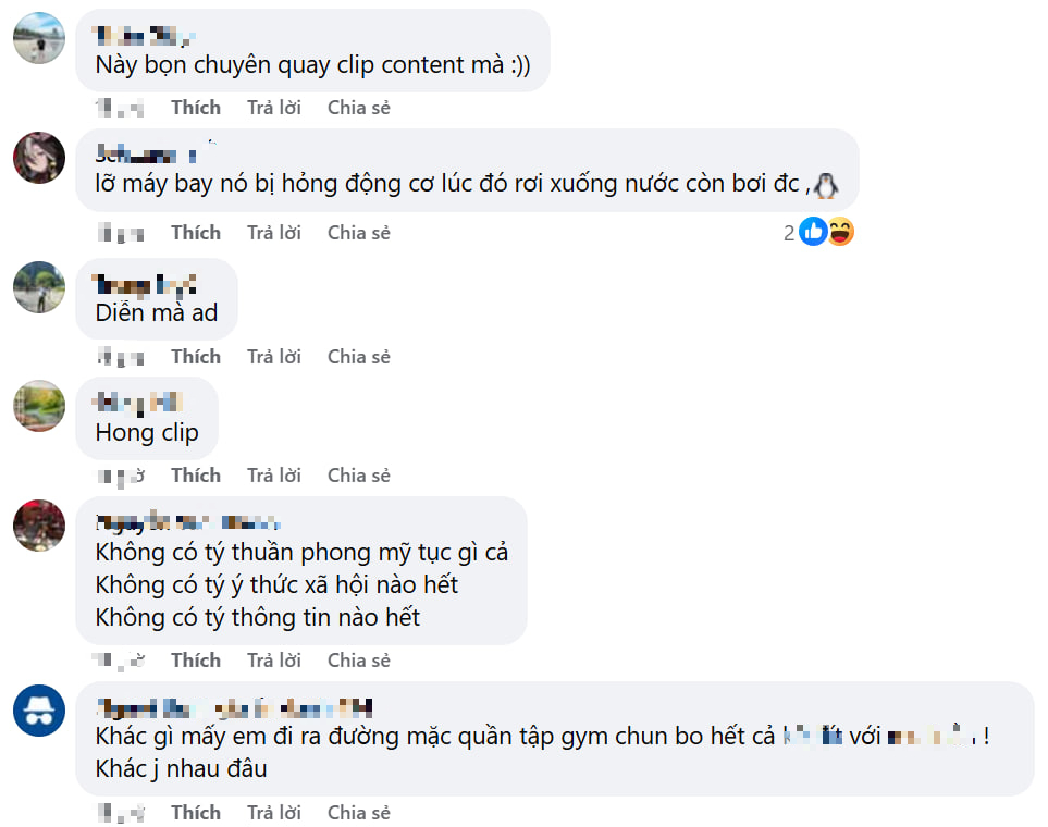 Đi máy bay gái xinh diện đồ táo bạo