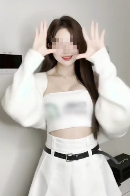 Nữ streamer lột xác sau trùng tu vòng 1, bất ngờ