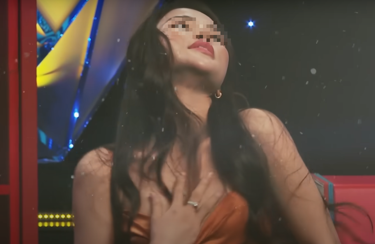 Xuất hiện trong gameshow hẹn hò, nữ streamer kiếm trăm triệu mỗi tháng thu hút sự chú ý- Ảnh 3.