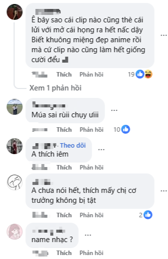 Có hành động gây tranh cãi, cô gái chơi