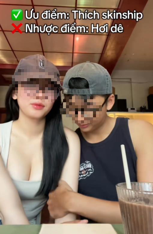 Video đôi bạn trẻ có hành động nhạy cảm nơi công cộng hút hơn 2 triệu lượt xem, CĐM phản ứng trái chiều- Ảnh 1.