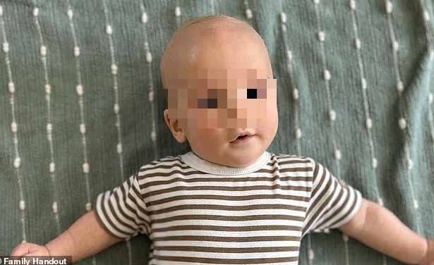 Bé trai 5 tháng tuổi tử vong vì bị bố bỏ quên trong ô tô giữa trời nắng nóng- Ảnh 2.