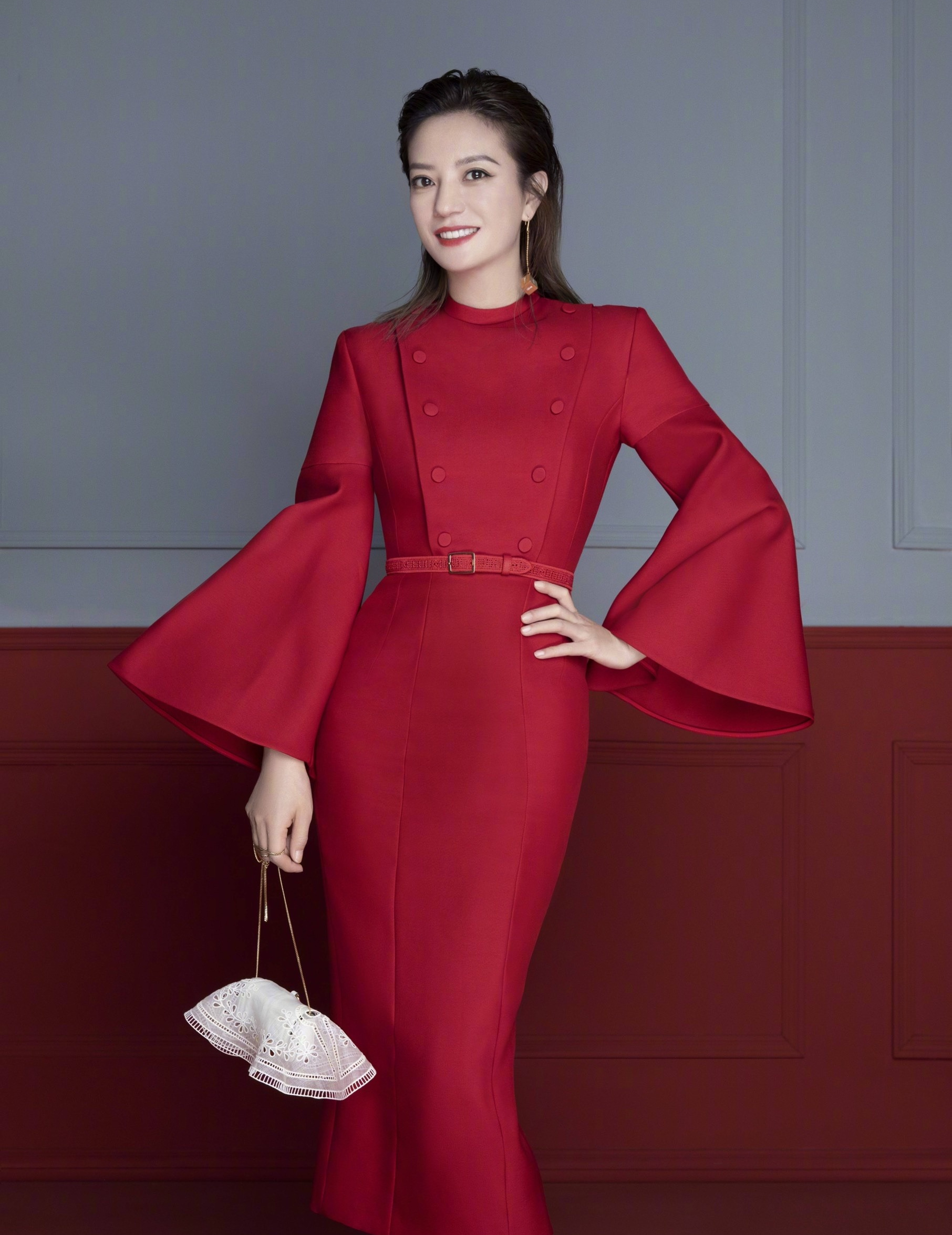 Triệu Vy còn gì sau cú