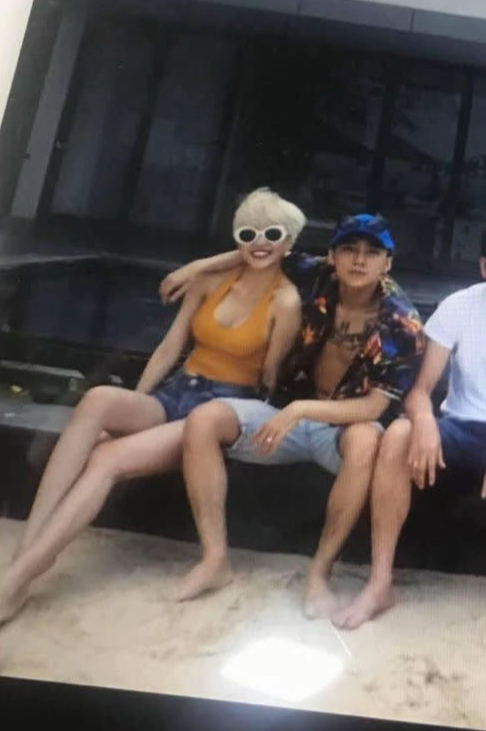 Ai đứng sau loạt ảnh hẹn hò của Sơn Tùng và Thiều Bảo Trâm?- Ảnh 5. Ai đứng sau loạt ảnh hẹn hò của Sơn Tùng và Thiều Bảo Trâm?- Ảnh 5.