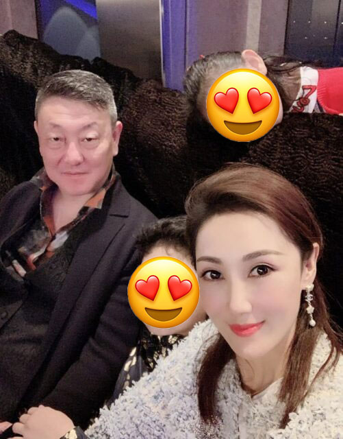 1 nam ca sĩ bị tố làm mỹ nhân kém 21 tuổi mang thai, hứa bồi thường 3,6 tỷ nhưng