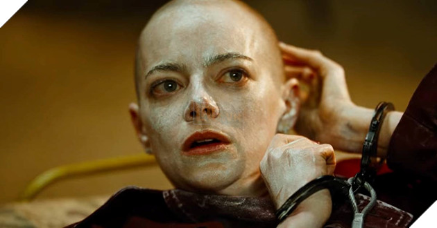 Suat Chieu Dac Biet Bugonia Chi Nguoi Troc Dau Moi Duoc Xem Phim Hình ảnh nữ diễn viên Emma Stone trong phim Bugonia.