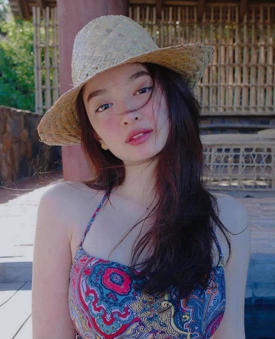 Sắc vóc gợi cảm căng tràn của “ngọc nữ trăm tỷ” đình đám bậc nhất màn ảnh Việt- Ảnh 10.