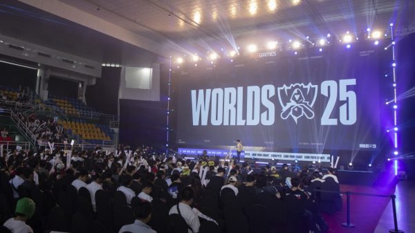 Bầu không khí cuồng nhiệt của Viewing Party CKTG 2025 tại Việt Nam 28 Bầu không khí cuồng nhiệt của Viewing Party CKTG 2025 tại Việt Nam ene9694 bgrijpg