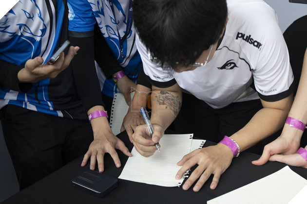 Dong Dao Nguoi Ham Mo LMHT: Toc Chien Gop Mat Tai Wild Rounds SMASH 2025 10 Đông Đảo Người Hâm Mộ LMHT: Tốc Chiến Góp Mặt Tại Wild Rounds SMASH 2025 10