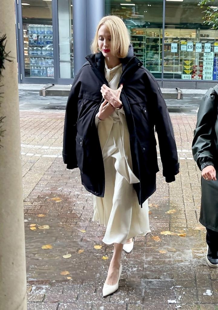 Đây mà là Angelina Jolie sao?- Ảnh 5.