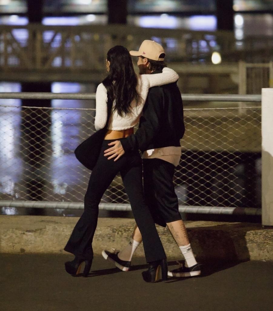 exclusive-new-york-city-ny-10931-17548032267671406062515-1754808739177-1754808739441401717434 "Cậu cả bất hiếu" nhà Beckham ca ngợi vợ không biết mệt sau khi “cưới lại”, netizen ngán đến tận cổ rồi! exclusive new york city ny 10931 17548032267671406062515 1754808739177 1754808739441401717434