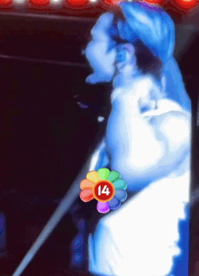 Cận cảnh màn thay đồ xem 1.000 lần vẫn chưa thể thoát ra của G-Dragon ngay trên sân khấu concert!- Ảnh 1.