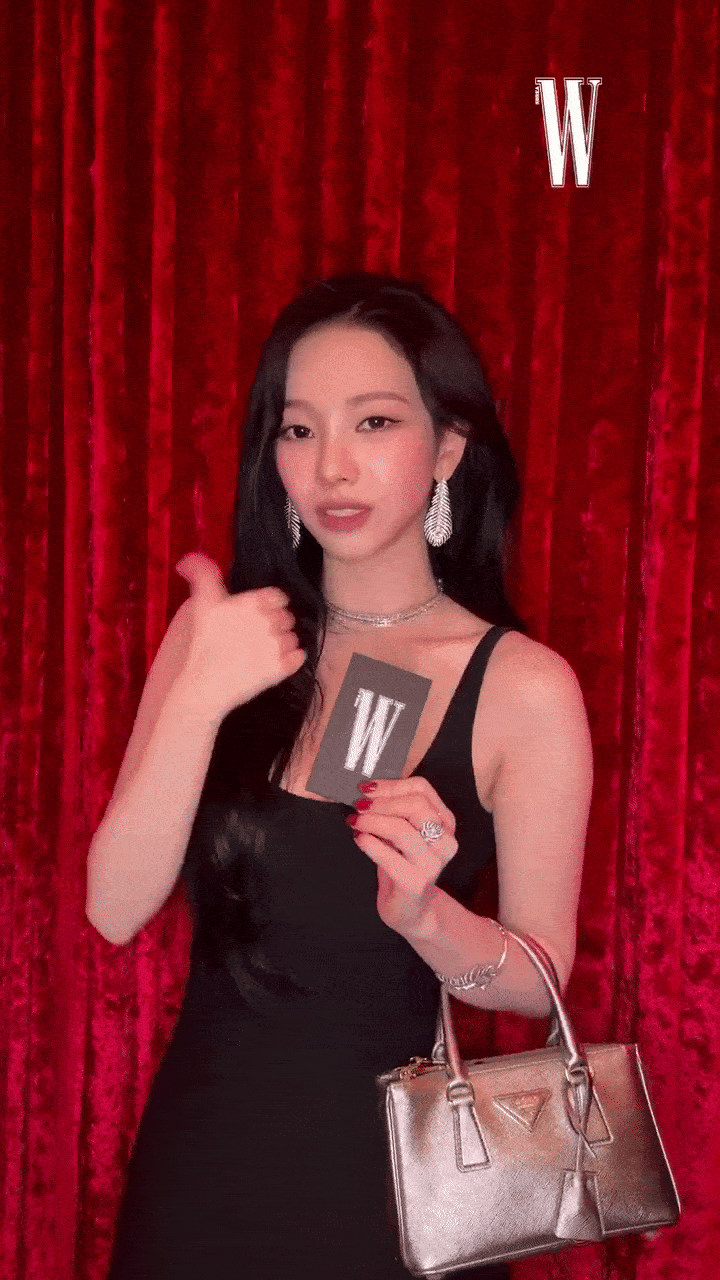 Nhóm Tứ đại mỹ nhân say xỉn, khoe vòng 1 tại tiệc từ thiện trá hình- Ảnh 3.