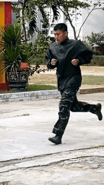 Mũi trưởng Long tái xuất với ngoại hình phát tướng khó nhận ra, Hậu Hoàng nhắn 1 câu mà được đẩy thuyền tới tấp- Ảnh 10.