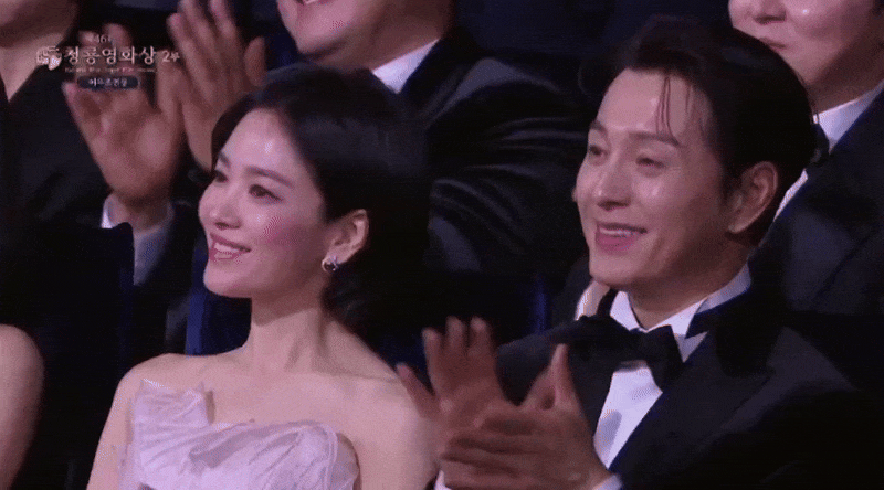 HOT nhất Rồng Xanh 2025: Song Hye Kyo xuất hiện cạnh người đàn ông đặc biệt, danh tính khiến cả MXH lao vào đẩy thuyền- Ảnh 5.