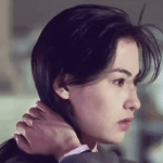 Lộ diện người đàn ông "gia trưởng" đang kiểm soát Trương Bá Chi ezgif 3402232f49e156 17614757632751603431564 0 0 324 620 crop 1761475773008765957453gifpng