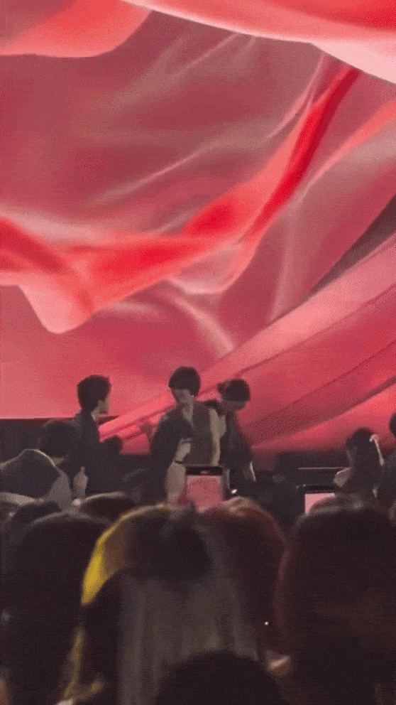 Clip hot hé lộ nhân cách thật của Song Hye Kyo đang viral khắp MXH- Ảnh 4.