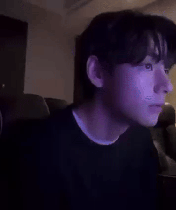 Trời đất ơi V (BTS) học tiếng Việt nói Trời đất ơi V (BTS) học tiếng Việt nói