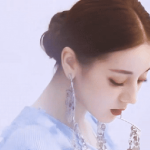 Bị các sao nam chê béo, mỹ nhân đẹp nhất Cbiz giảm cân đến mức “thảm hoạ” ezgif 4f214d70612a2f 17569541378311169920228 0 0 419 800 crop 1756954151287580229537gifpng