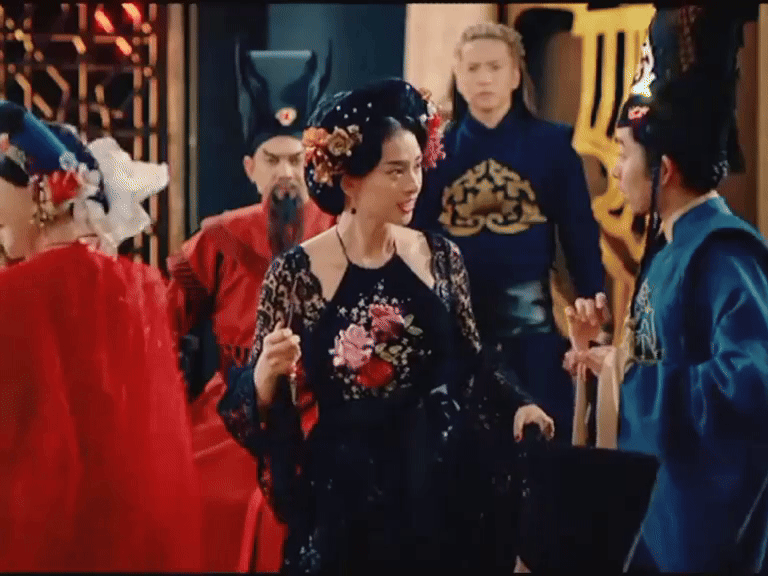 Mỹ nam Việt hút gần 70 triệu view chỉ nhờ 1 cái liếc xéo, duyên dáng thế này thì ai chịu nổi- Ảnh 2.