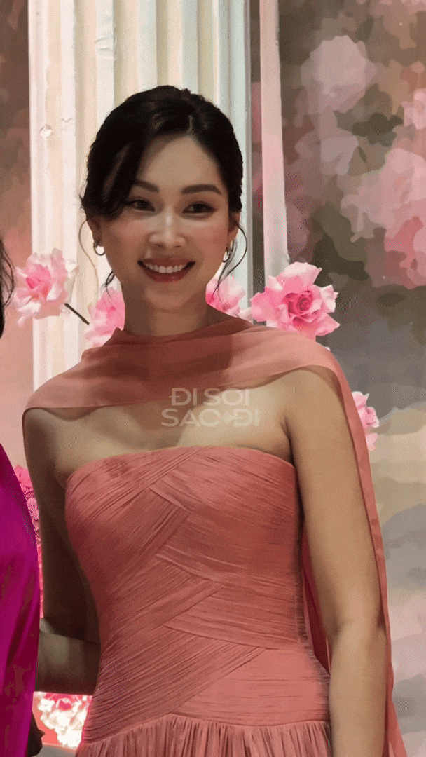 Đặng Thu Thảo hiếm hoi lộ diện trong đám cưới Tiên Nguyễn: Nhan sắc này xứng danh