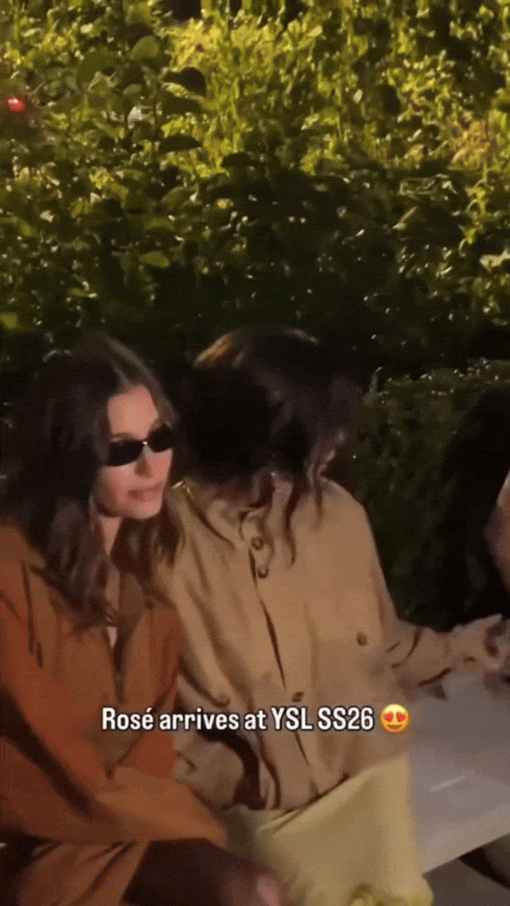 Dàn sao nữ lộ thêm 1 hành động công khai bất lịch sự với Rosé (BLACKPINK)?- Ảnh 1. Dàn sao nữ lộ thêm 1 hành động công khai bất lịch sự với Rosé (BLACKPINK)?- Ảnh 1.