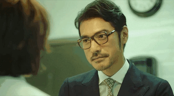 4 cặp đôi chênh lệch tuổi tác tuyệt đẹp trên màn ảnh Hoa ngữ: Có đôi chú cháu cách 19 tuổi tưởng không hợp mà hợp không tưởng- Ảnh 4.