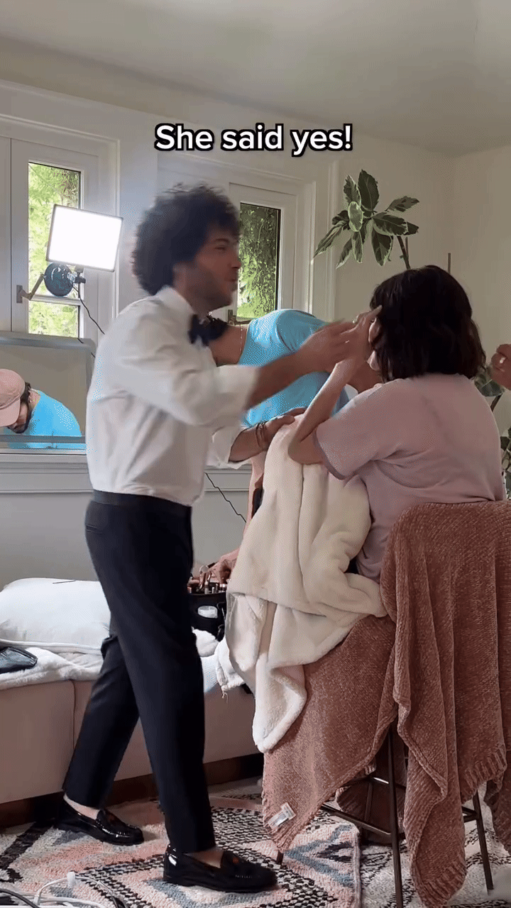 Nhất Selana Gomez rồi: Được bạn trai làm cho 1 điều mà khiến cả thế giới ghen tị