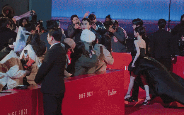 Cho tiền tỷ cũng đừng xem phim Hàn nhạt ơi là nhạt này: Rating thấp khủng khiếp, quốc bảo nhan sắc cũng không cứu nổi- Ảnh 3. Không thể ghét nổi mỹ nhân đẹp nhất Hàn Quốc hiện tại: Nhan sắc hơn cả tuyệt đỉnh, xấu xa đến mấy vẫn được tha thứ