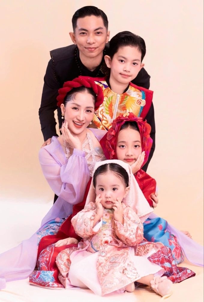 "Bắc Bling" phiên bản nhí: Hòa Minzy "đứng hình" vì đáng yêu f2a87749 124d 4475 b846 1c7647 4335 3177 1743493237 16565656 1743508596848 1743508596984868697078