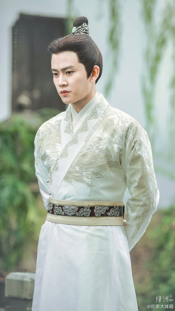 10 mỹ nam cổ trang đẹp nhất Trung Quốc: Dương Dương - La Vân Hi mất hút, hạng 1 là cái tên không ai nghĩ tới- Ảnh 8. 10 mỹ nam cổ trang đẹp nhất Trung Quốc: Dương Dương - La Vân Hi mất hút, hạng 1 là cái tên không ai nghĩ tới- Ảnh 8.