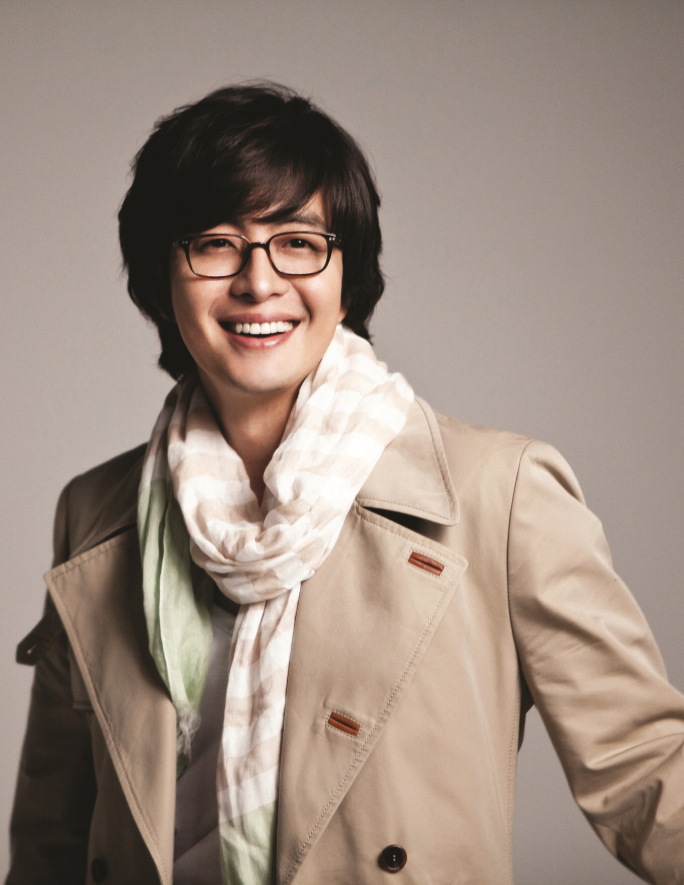 Nhan sắc gây sốc của Bae Yong Joon sau 10 năm ở ẩn, “ông hoàng Hallyu” làm sao thế này?- Ảnh 4.