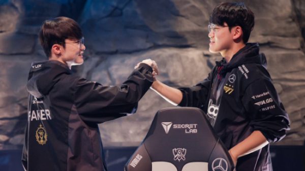 LMHT: Hé lộ một thông số chứng tỏ sự “hoàn hảo” của thành viên T1 – Gumayusi và Faker faker and gumayusi perfect kda thumbjpg