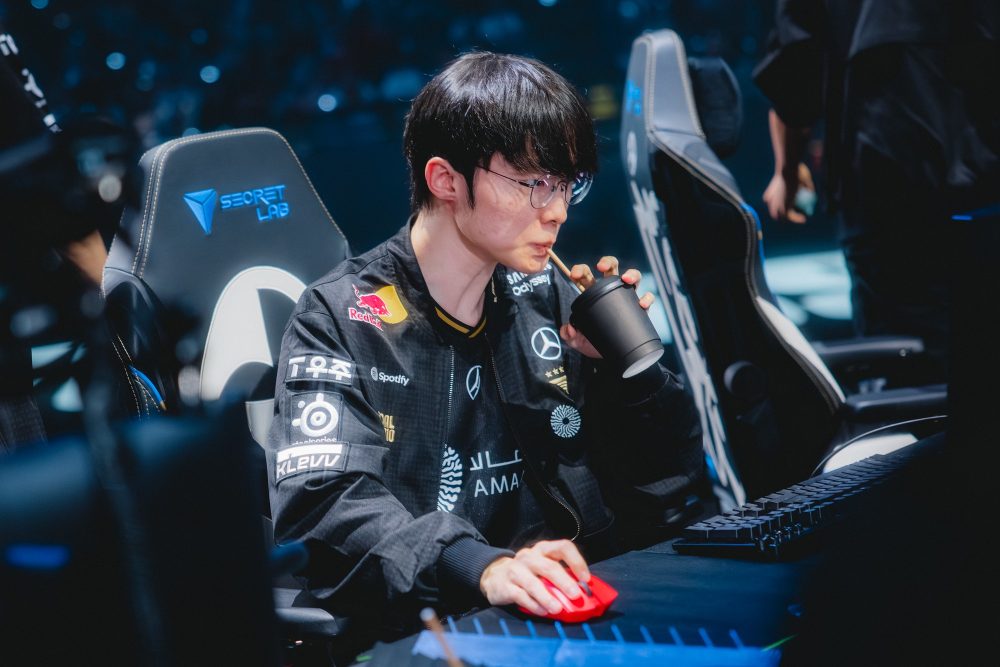 Trước thềm chung kết CKTG 2025, Faker xác lập thành tích