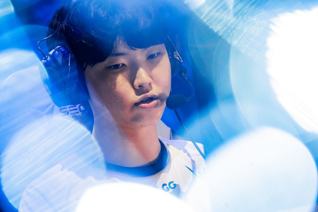 Faker đang rất gần kỷ lục Faker đang rất gần kỷ lục