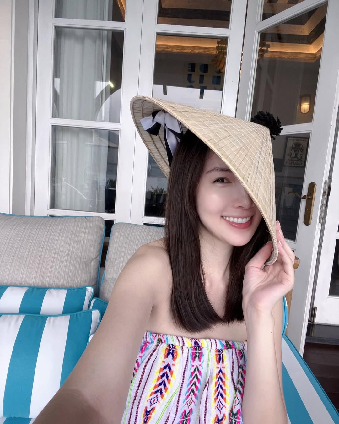 Con trai 16 tuổi, cao 1m8 của