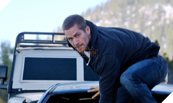 Hình ảnh cố diễn viên Paul Walker