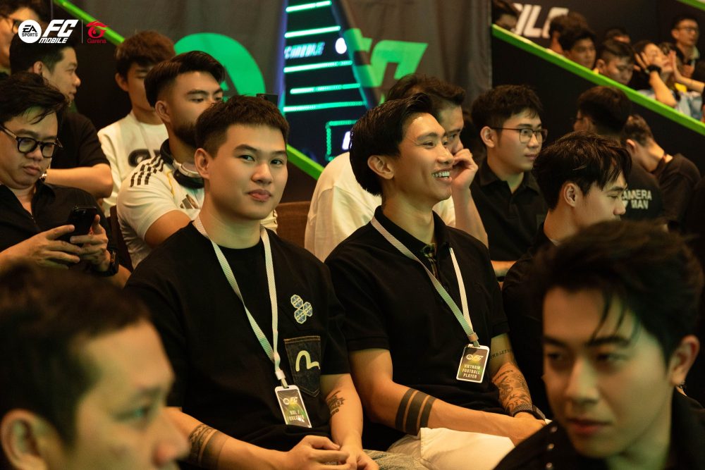 Văn Toàn đối đầu Văn Hậu trong trận cầu đặc biệt của FC Mobile Việt Nam, game thủ Việt đón tin vui lớn- Ảnh 8. Văn Toàn đối đầu Văn Hậu trong trận cầu đặc biệt của FC Mobile Việt Nam, game thủ Việt đón tin vui lớn- Ảnh 8.