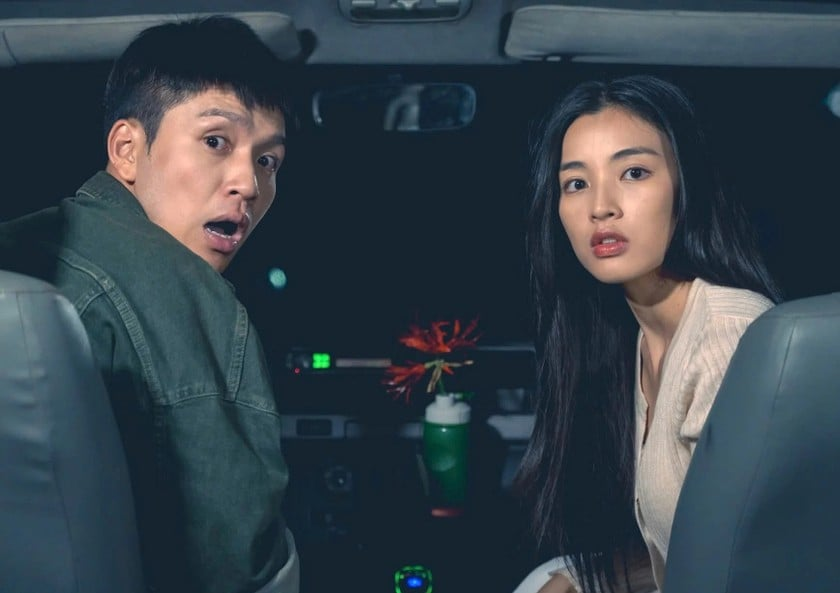 Bắt gặp cặp sao Vbiz hẹn hò riêng, chỉ 1 hành động mà bị đồn “phim giả tình thật”- Ảnh 1.