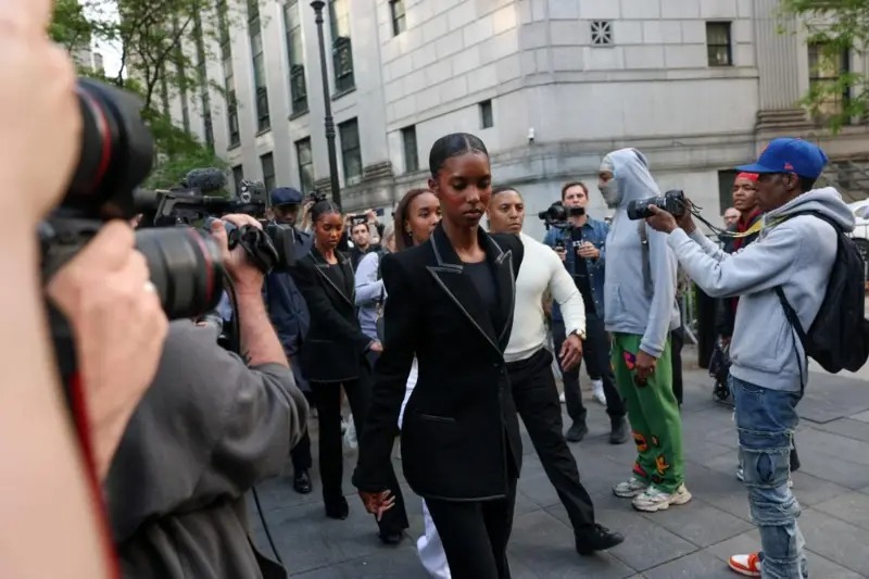 9 điểm căng nhất phiên tòa xét xử Diddy: Rùng mình tình tiết thuê đàn ông thác loạn với bạn gái, con gái