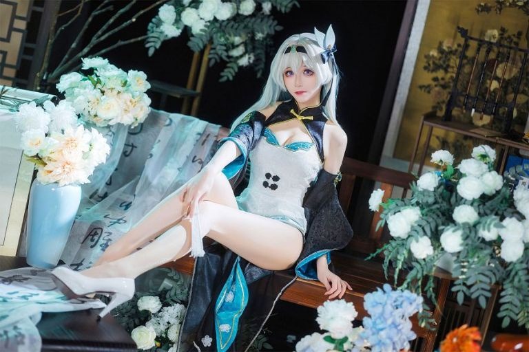 Ngắm bộ ảnh Cosplay Firefly từ Honkai: Star Rail khiến anh em mê mẩn firefly honkai star rail