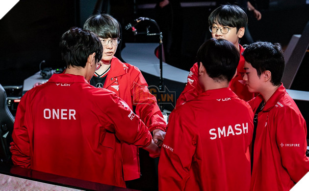 LMHT: Game thu lo so First Stand 2025 se la giai dau thu nghiem that bai cua Riot Games 2 LMHT: Game thủ lo sợ First Stand 2025 sẽ là giải đấu thử nghiệm thất bại của Riot Games