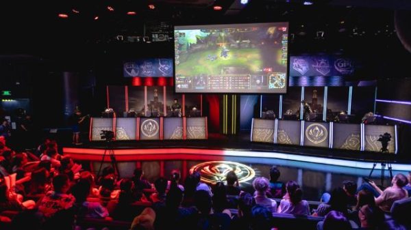 Riot hé lộ loạt địa điểm tổ chức giải LMHT, Việt Nam có cơ hội đăng cai first stand 2027 vietnamjpg