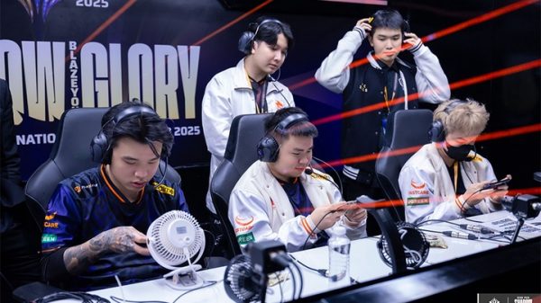 Kết quả AIC 2025 hôm nay 29/11: Team Flash & ONE xuống Nhánh Thua fl lqm 2911jpg