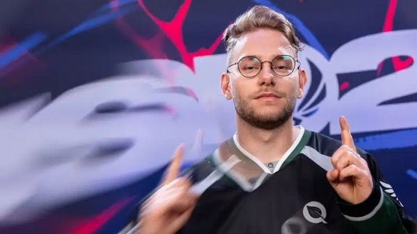 "Tôi không bao giờ chơi vì cái tôi": Inspired của FlyQuest dè chừng khi sắp đối đầu AL tại MSI 2025 fly20250702114234jpg