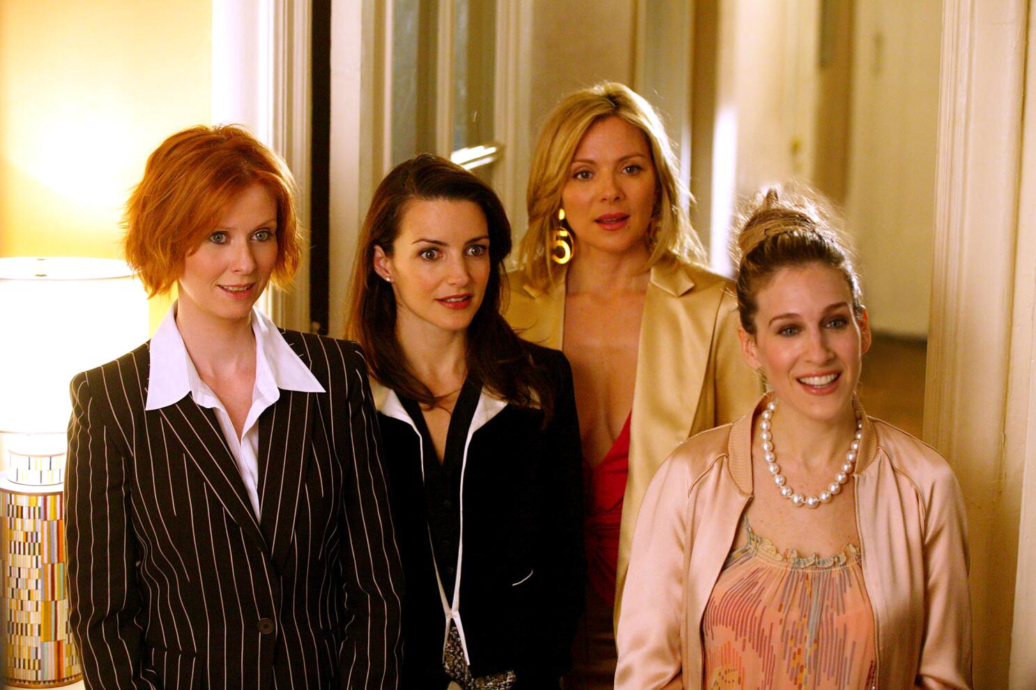 Xem phim Sex and the City suốt 25 năm mới biết có 1 cảnh nóng cực dị, kinh hoàng đến mức cả ekip phải bỏ phiếu cắt sạch- Ảnh 1.