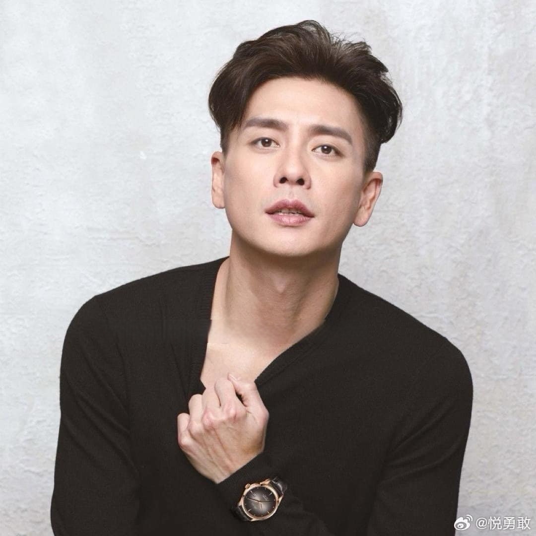 Nam diễn viên đáng giá cả ngàn tỷ đồng!- Ảnh 4. Nam diễn viên đáng giá cả ngàn tỷ đồng!- Ảnh 4.