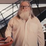 Gabe Newell - Ông Chủ Của Valve Đầu Tư Vào Một Công Ty Sản Xuất Chip Não gabe newell fmsvjpg